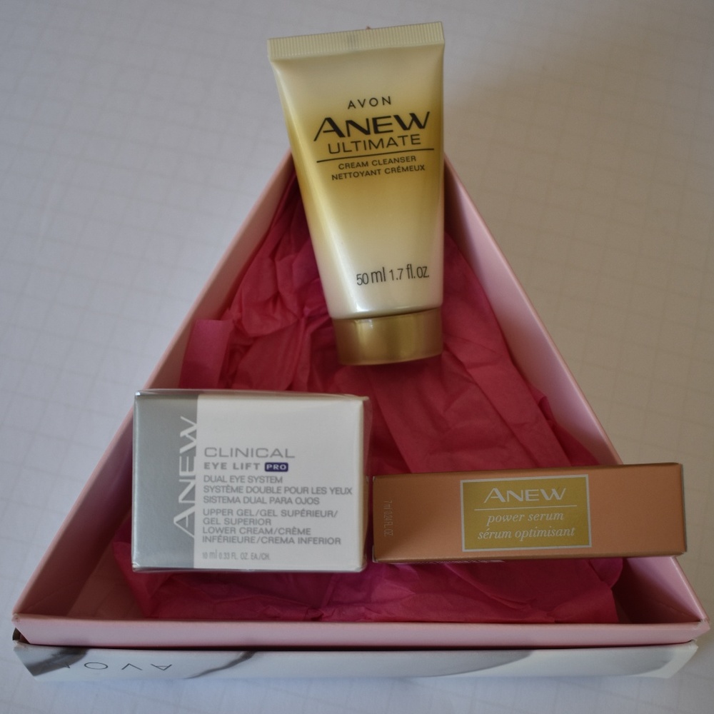 AVON ANEW Gift Set NIB - Perfect for Mother's Day